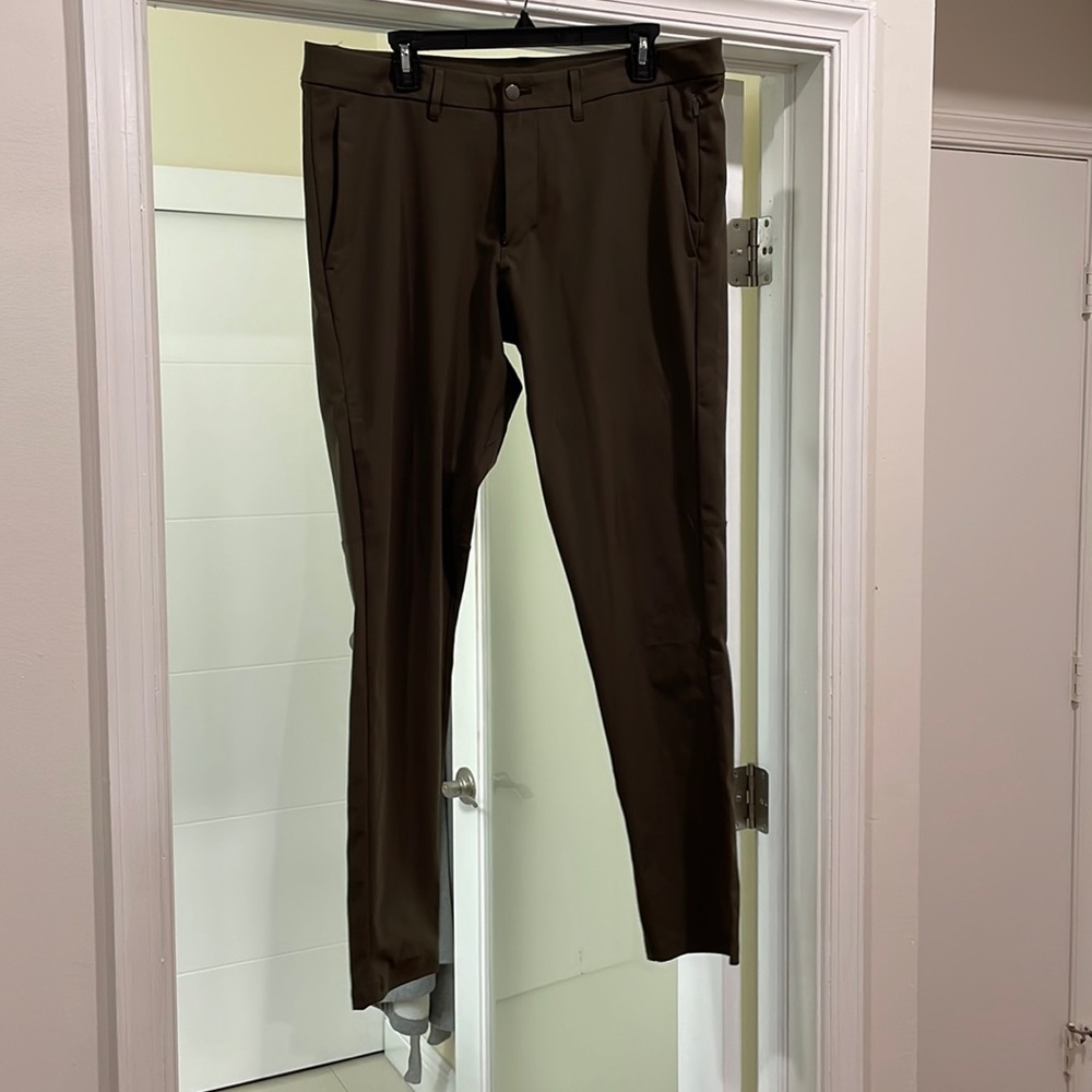 Size 36x30 Skinny Commission Pant by Lululemon